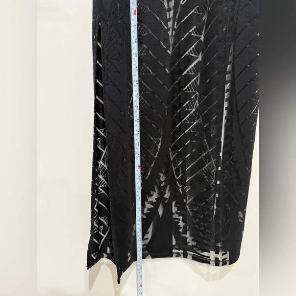 Mossimo Sheer Geometric Design Maxi Dress with Tan Liner - XS - Picture 5 of 6